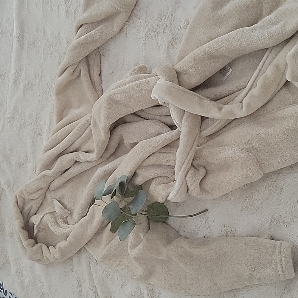 Cozy Hooded Cream Bathrobe